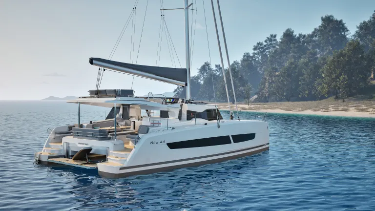 fountaine-pajot-44-anchoring-03.jpg
