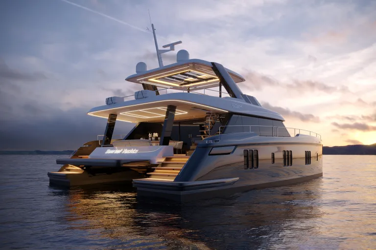 60-sunreef-power-exterior-4.jpg