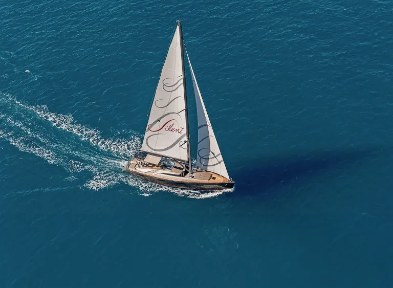 gigreca-yacht-c.jpg