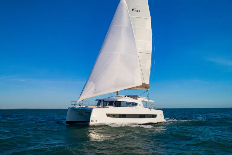 20220212-bali-0175bali-catamarans-breschiphoto.jpg