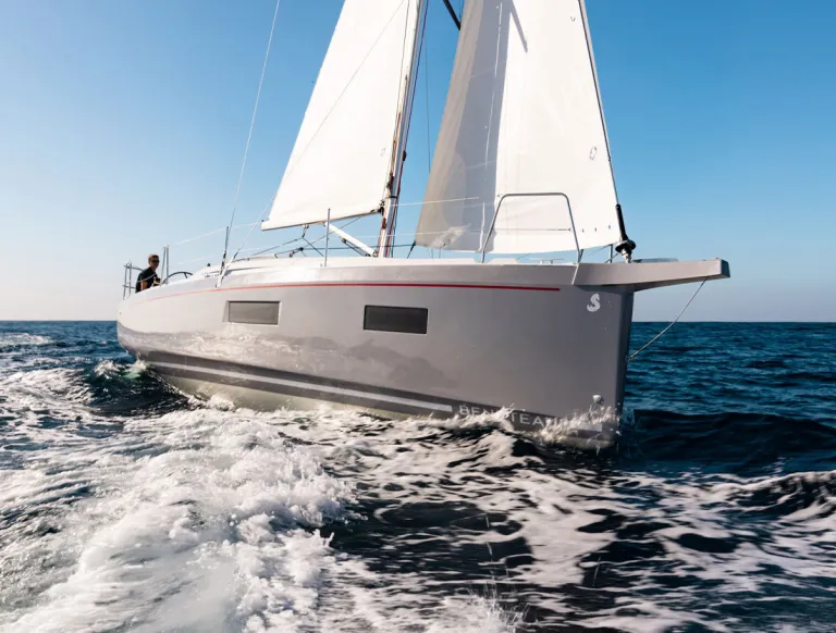 oceanis341-ext6b.jpg