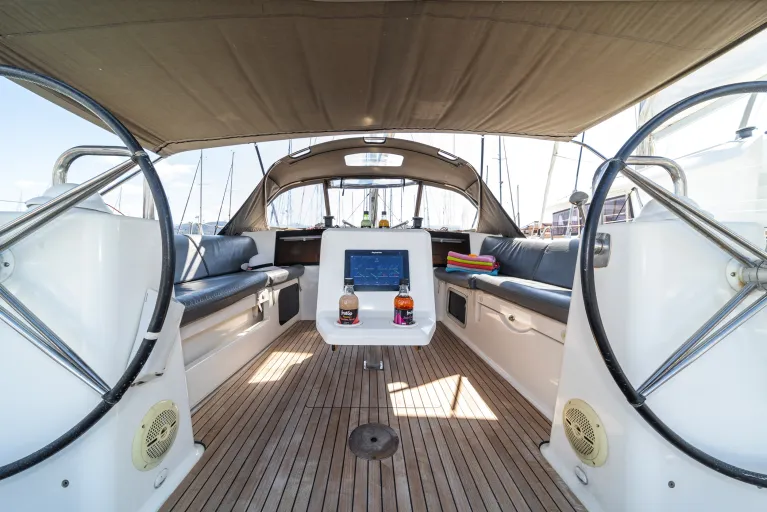 dsc0236-dream-weaver-dufour-460-grand-large-istion-yachting-l.jpg