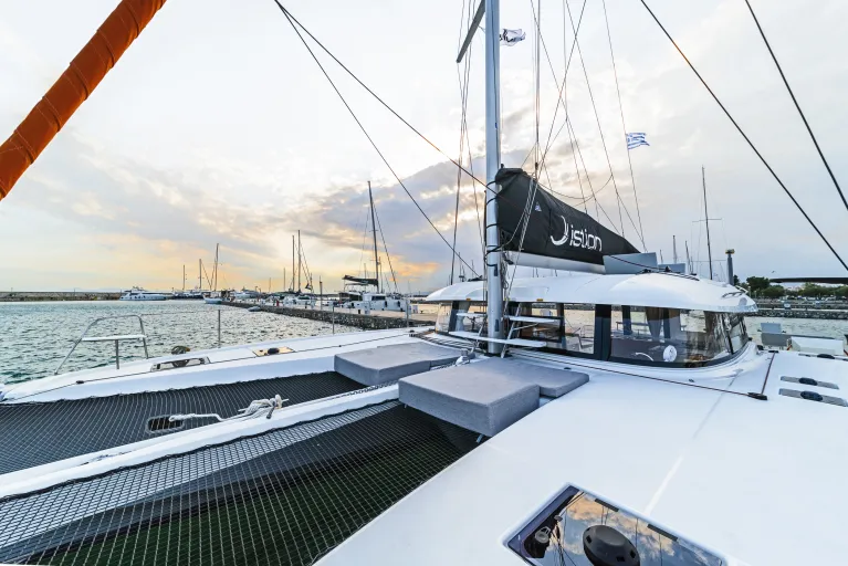 dsc0643-phoebe-excess-14-istion-yachting-l.jpg