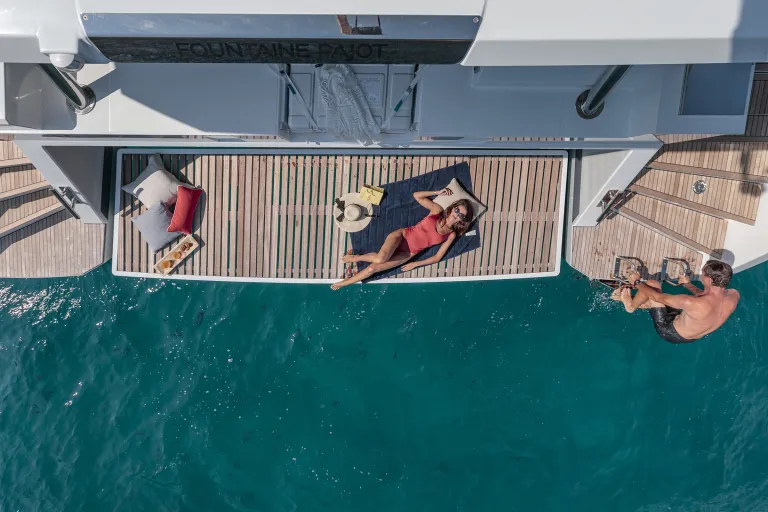 fountaine-pajot-samana-59-aft-platform-2.jpg