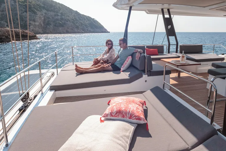 fountaine-pajot-samana-59-flybridge-5.jpg