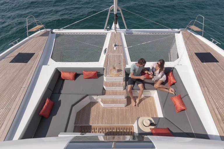 fountaine-pajot-samana-59-front-cockpit-3.jpg