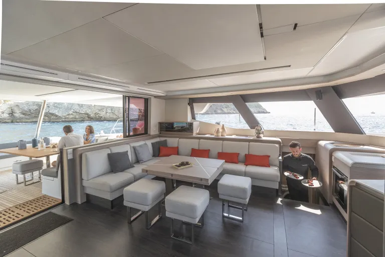 fountaine-pajot-samana-59-saloon-3.jpg