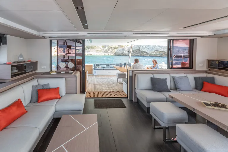 fountaine-pajot-samana-59-saloon-6.jpg
