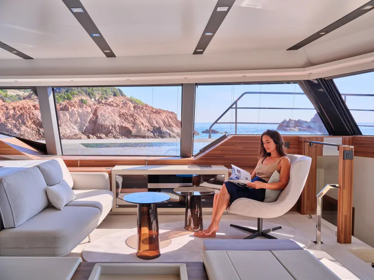 carre-fountaine-pajot-power80-nif8805-a2-1-l.jpg