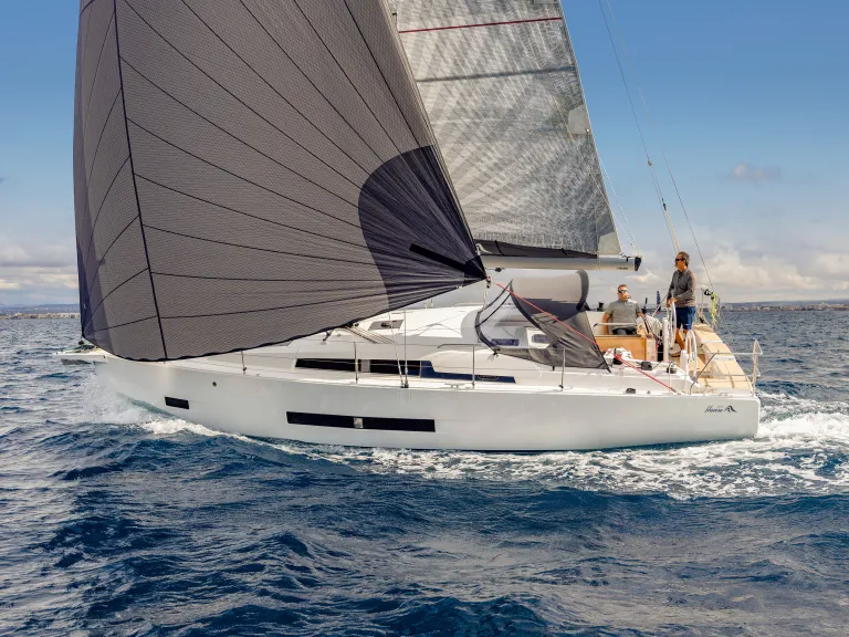 hanse_360_bilder_web_exterior_2_0070_l.jpg