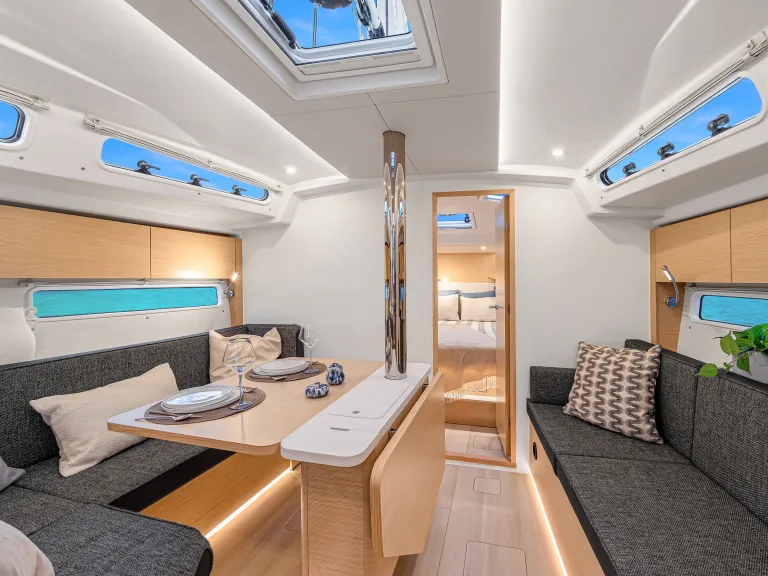 hanse_360_bilder_web_interior_2_0012_l.jpg