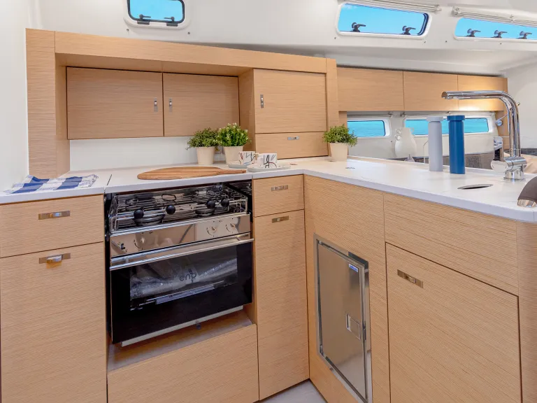 hanse_360_bilder_web_interior_2_0016_l.jpg