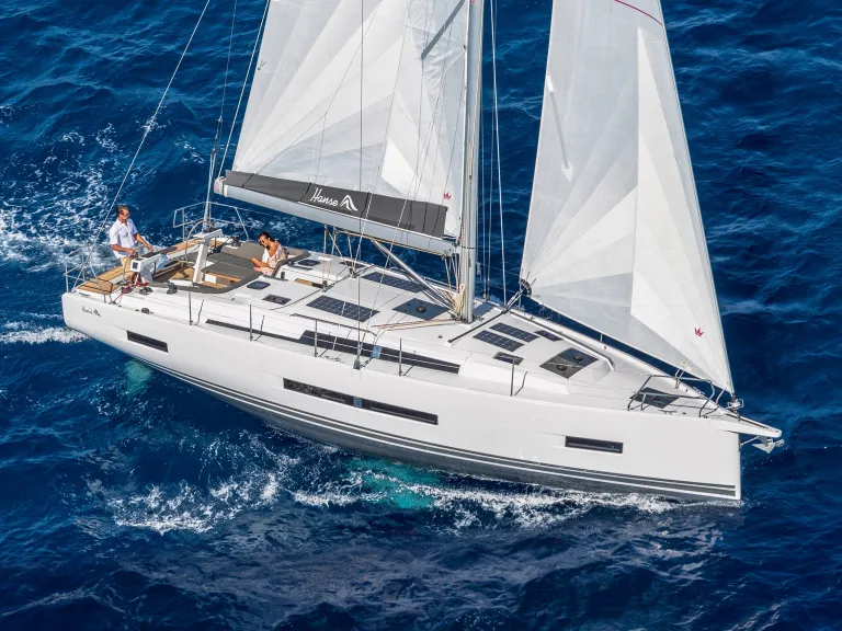 _hanse_410_bilder_web_exterior_2_0011_l.jpg