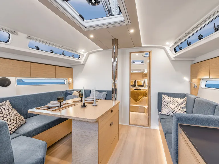 _hanse_410_bilder_web_interior_2_0013_l.jpg