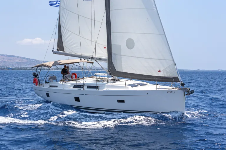 dsc6184-kiveli-hanse-458-istion-yachting-l.jpg