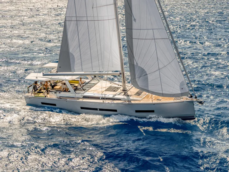 hanse_590_bilder_web_exterior_0260_l.jpg