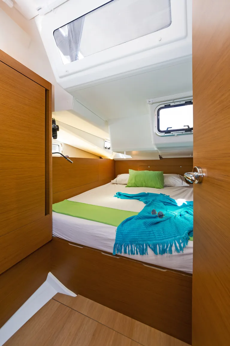 upt2-38386l.jpg