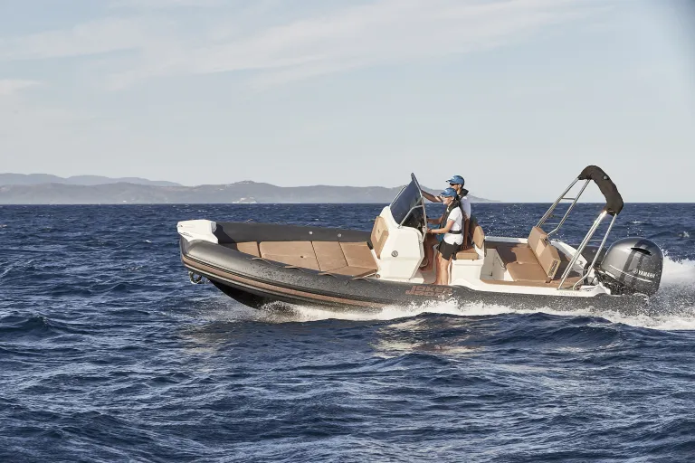 cs650-plus-nav45.jpg