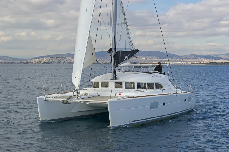 upt2-33581l.jpg