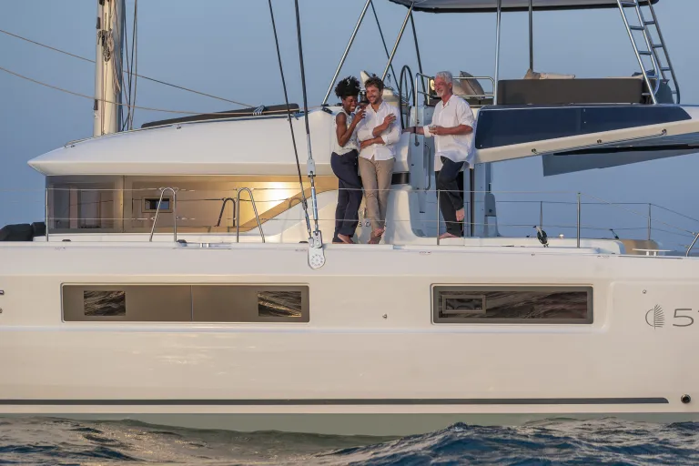 gmr-lag51-2735.jpg