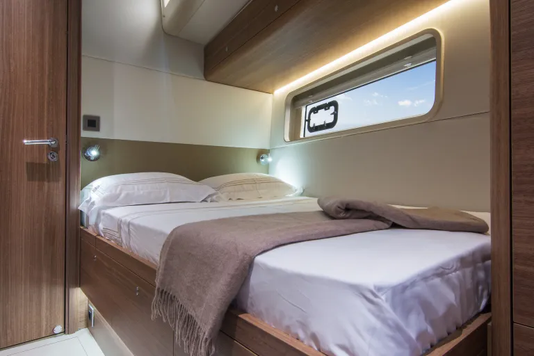 omikronot60-cabin-double-l-223-6172.jpg