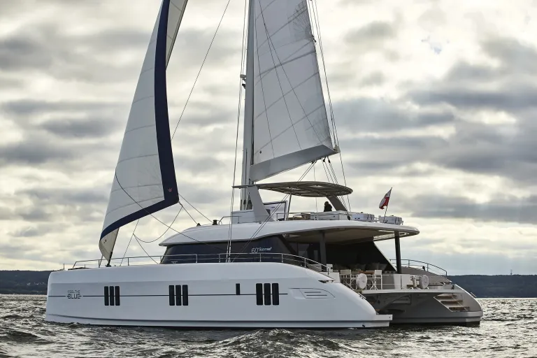sunreef-60-01.jpg